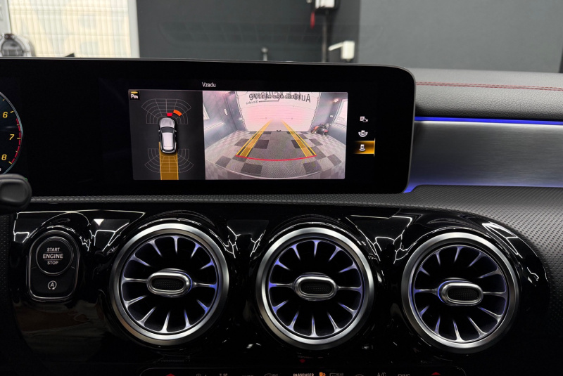  Ponuka vozidiel / Mercedes-Benz CLA Shooting Brake 220 AMG Line - video