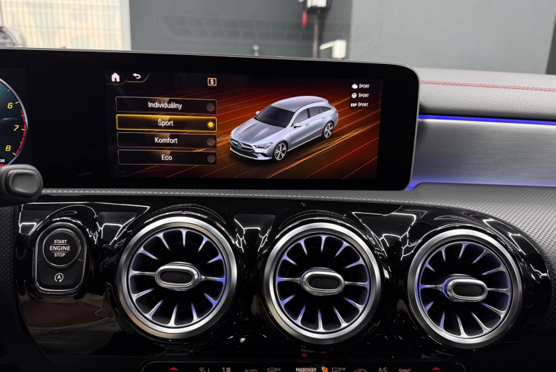  Ponuka vozidiel / Mercedes-Benz CLA Shooting Brake 220 AMG Line - video