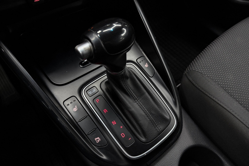 Ponuka vozidiel / Kia Carens 1.7 CRDi 141k Gold A7 - video Ponuka vozidiel / Kia Carens 1.7 CRDi 141k Gold A7 - video