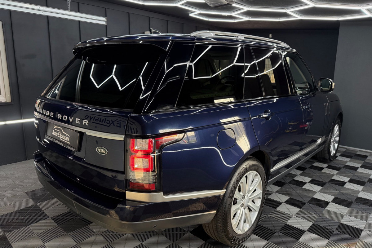 Ponuka vozidiel / Land Rover Range Rover Vogue 3.0 - video