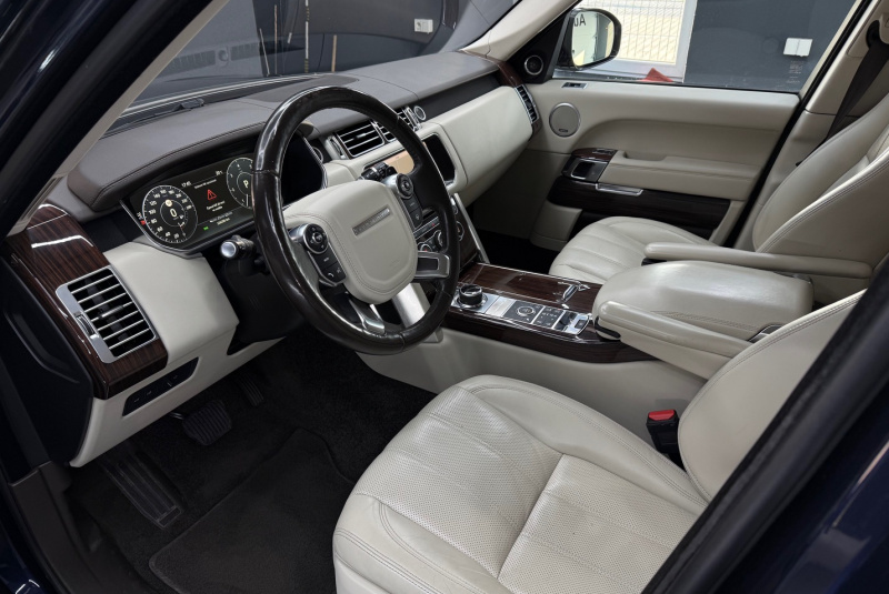 Ponuka vozidiel / Land Rover Range Rover Vogue 3.0 - video Ponuka vozidiel / Land Rover Range Rover Vogue 3.0 - video