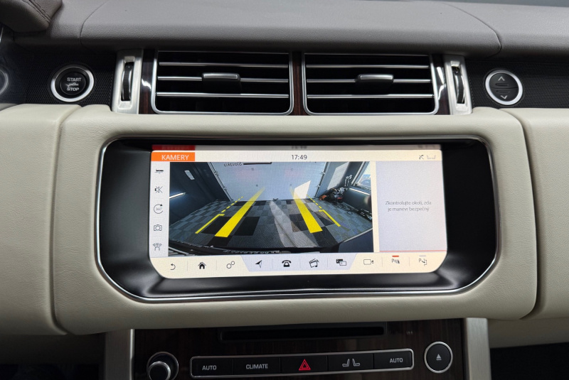  Ponuka vozidiel / Land Rover Range Rover Vogue 3.0 - video