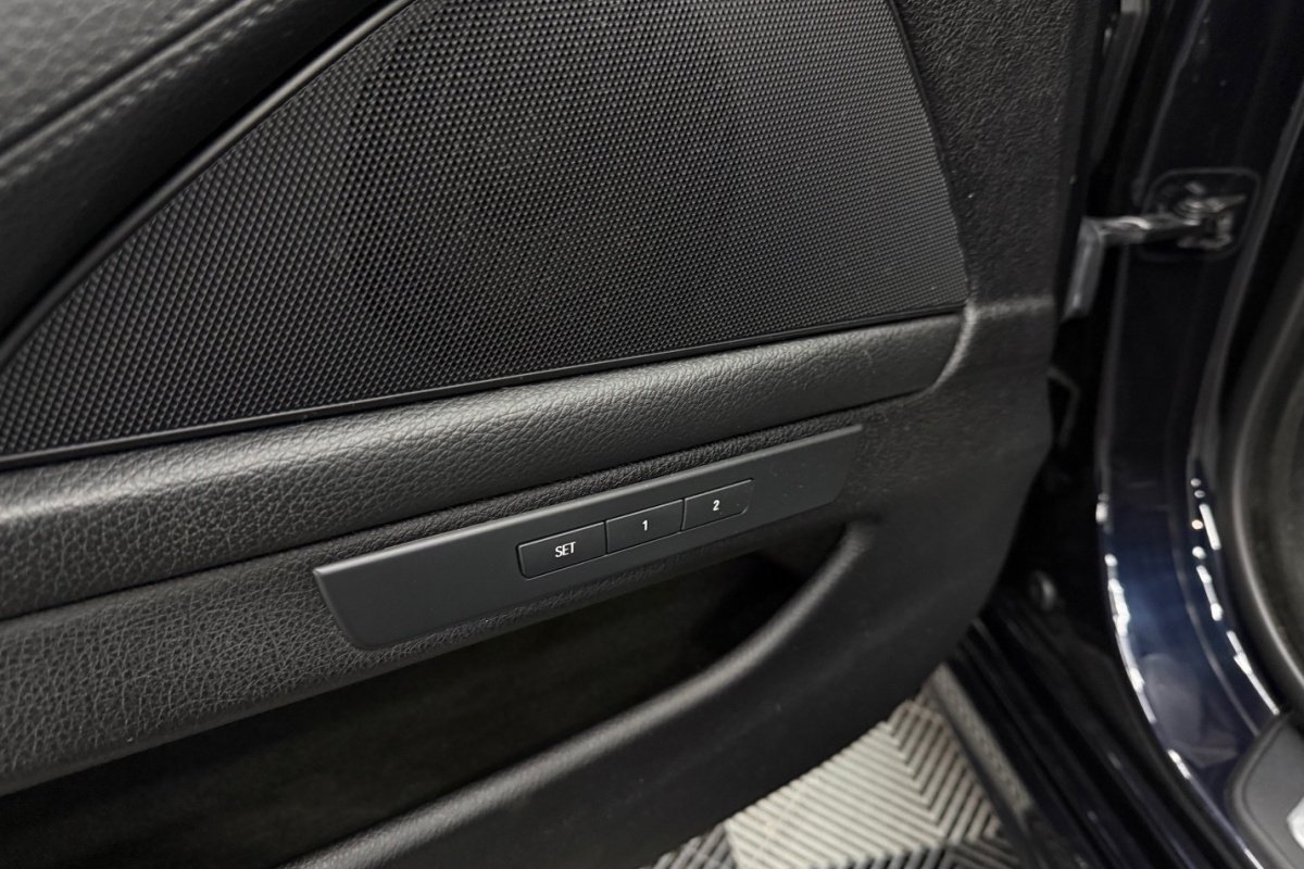 Ponuka vozidiel / BMW Rad 5 530d xDrive  - video