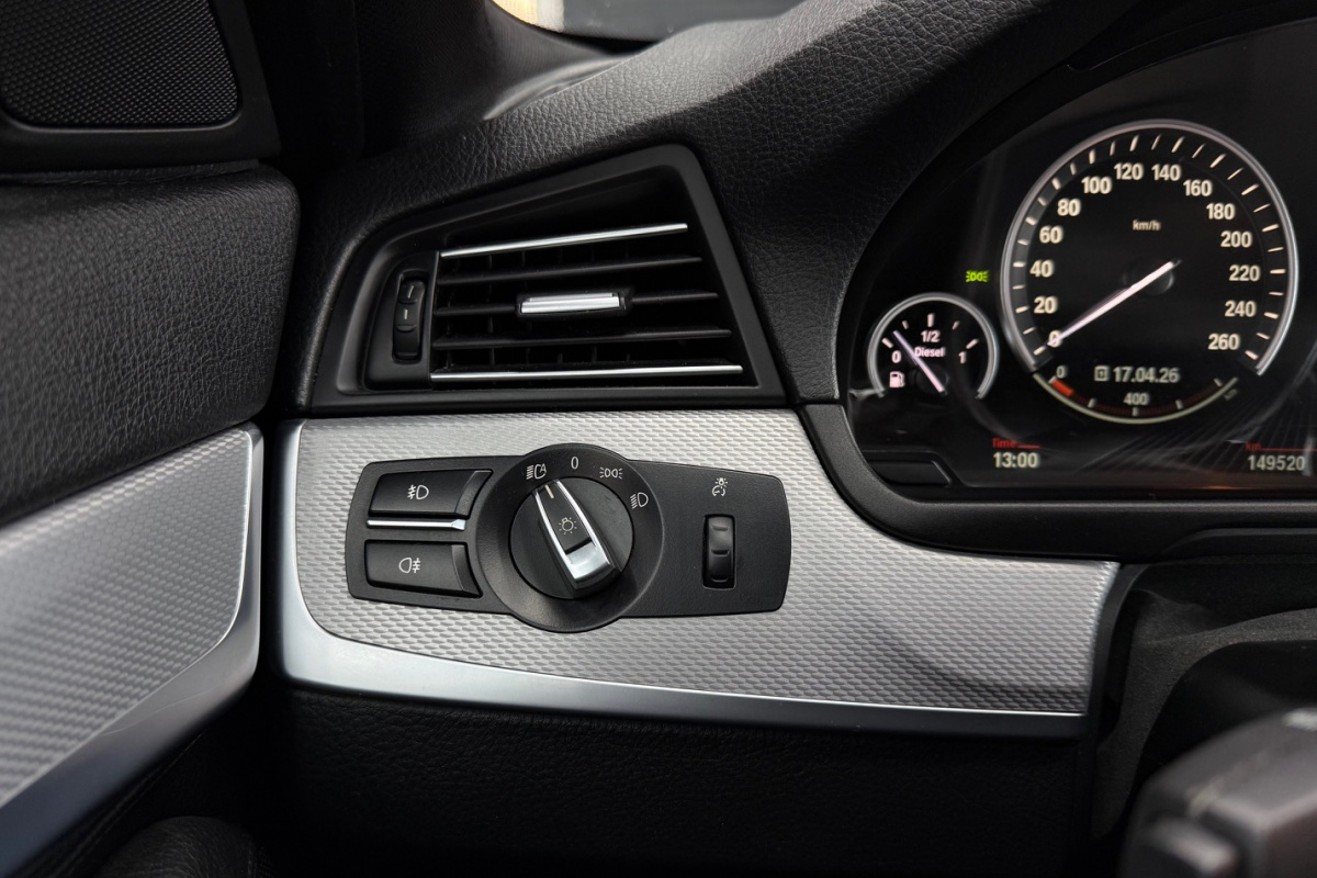 Ponuka vozidiel / BMW Rad 5 530d xDrive  - video