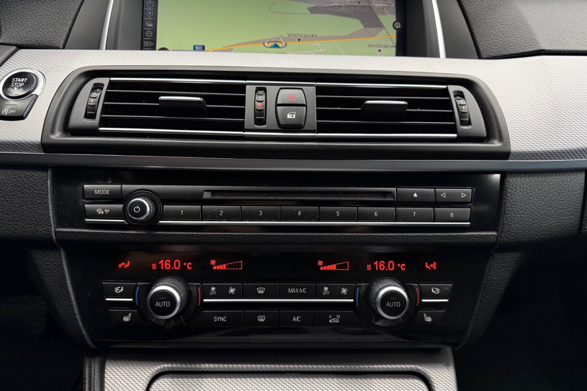 Ponuka vozidiel / BMW Rad 5 530d xDrive - video Ponuka vozidiel / BMW Rad 5 530d xDrive - video