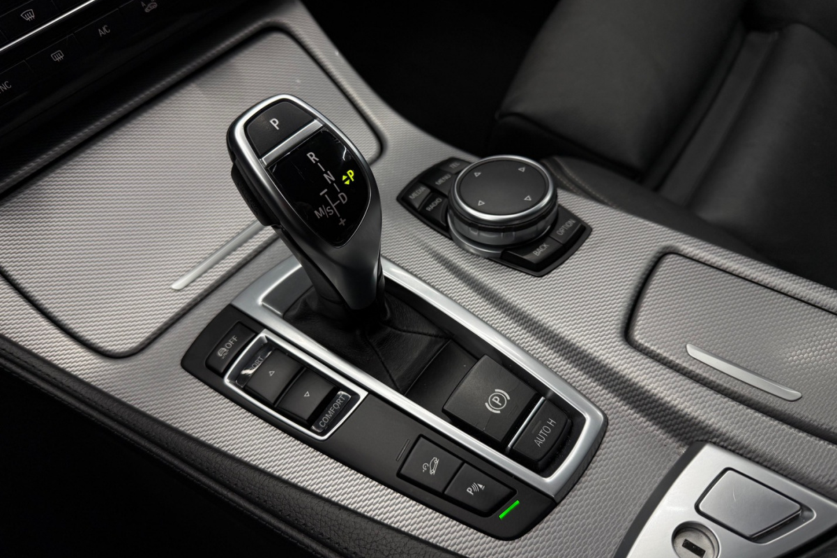 Ponuka vozidiel / BMW Rad 5 530d xDrive  - video