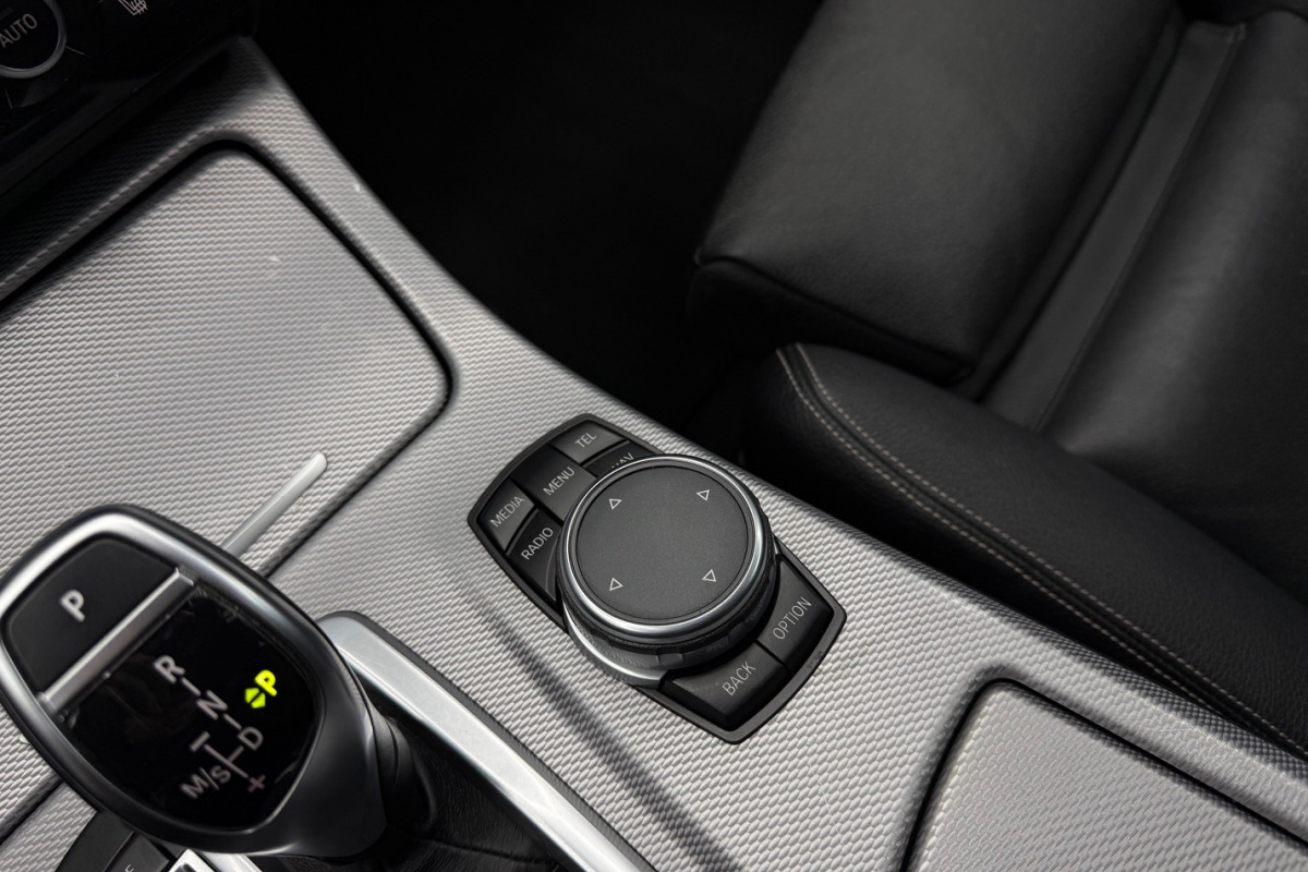 Ponuka vozidiel / BMW Rad 5 530d xDrive  - video