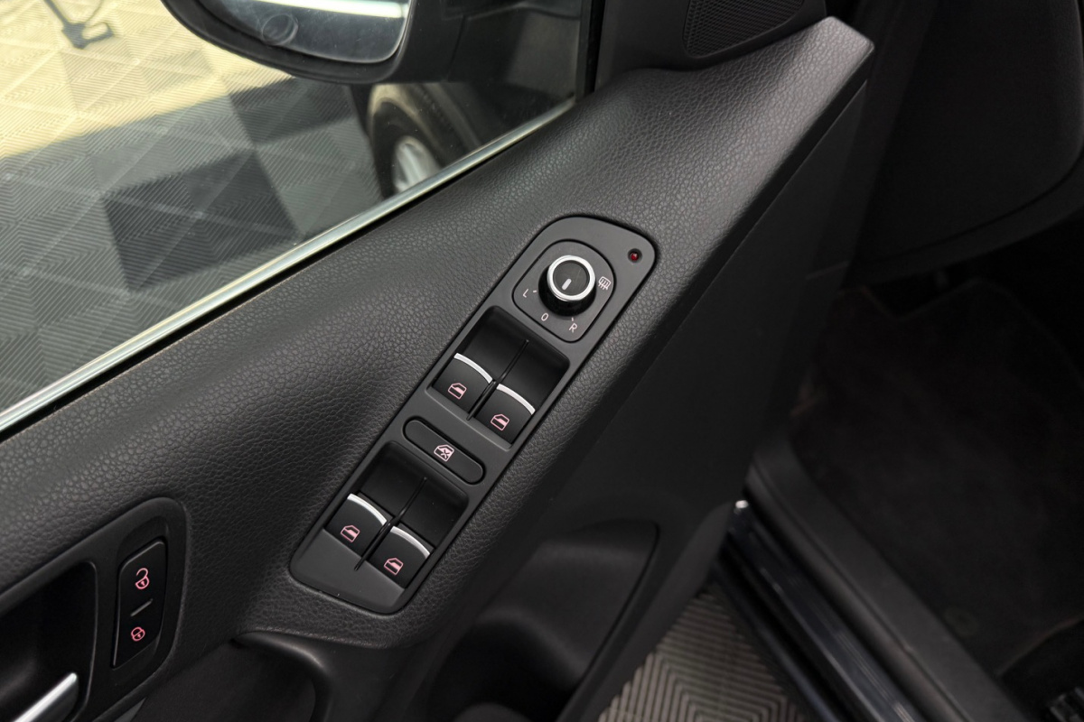 Ponuka vozidiel / Volkswagen Tiguan 2.0 CR TDI 4-Motion Trend Fun DSG - video Ponuka vozidiel / Volkswagen Tiguan 2.0 CR TDI 4-Motion Trend Fun DSG - video