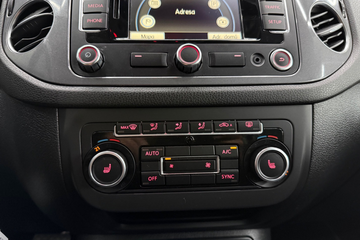 Ponuka vozidiel / Volkswagen Tiguan 2.0 CR TDI 4-Motion Trend Fun DSG - video