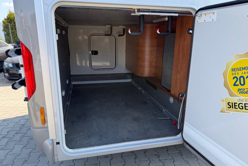  Ponuka vozidiel / Carthago Chic C-Line 2.3 Automat - video