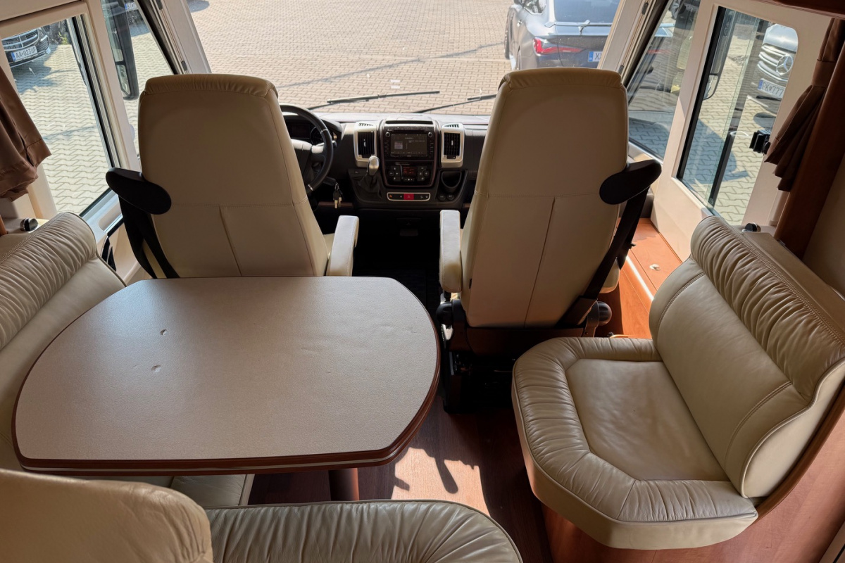 Ponuka vozidiel / Carthago Chic C-Line 2.3 Automat - video