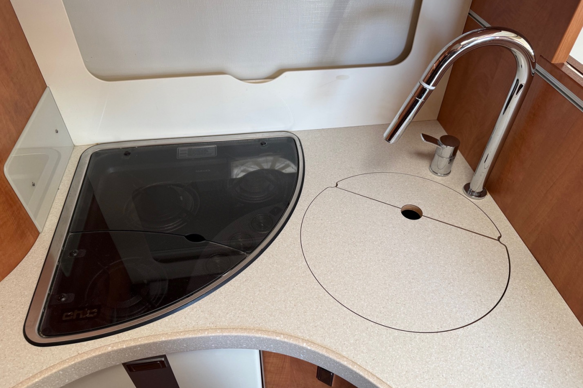 Ponuka vozidiel / Carthago Chic C-Line 2.3 Automat - video Ponuka vozidiel / Carthago Chic C-Line 2.3 Automat - video