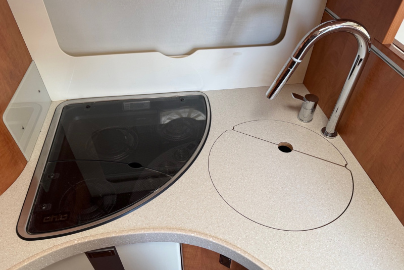 Ponuka vozidiel / Carthago Chic C-Line 2.3 Automat - video Ponuka vozidiel / Carthago Chic C-Line 2.3 Automat - video