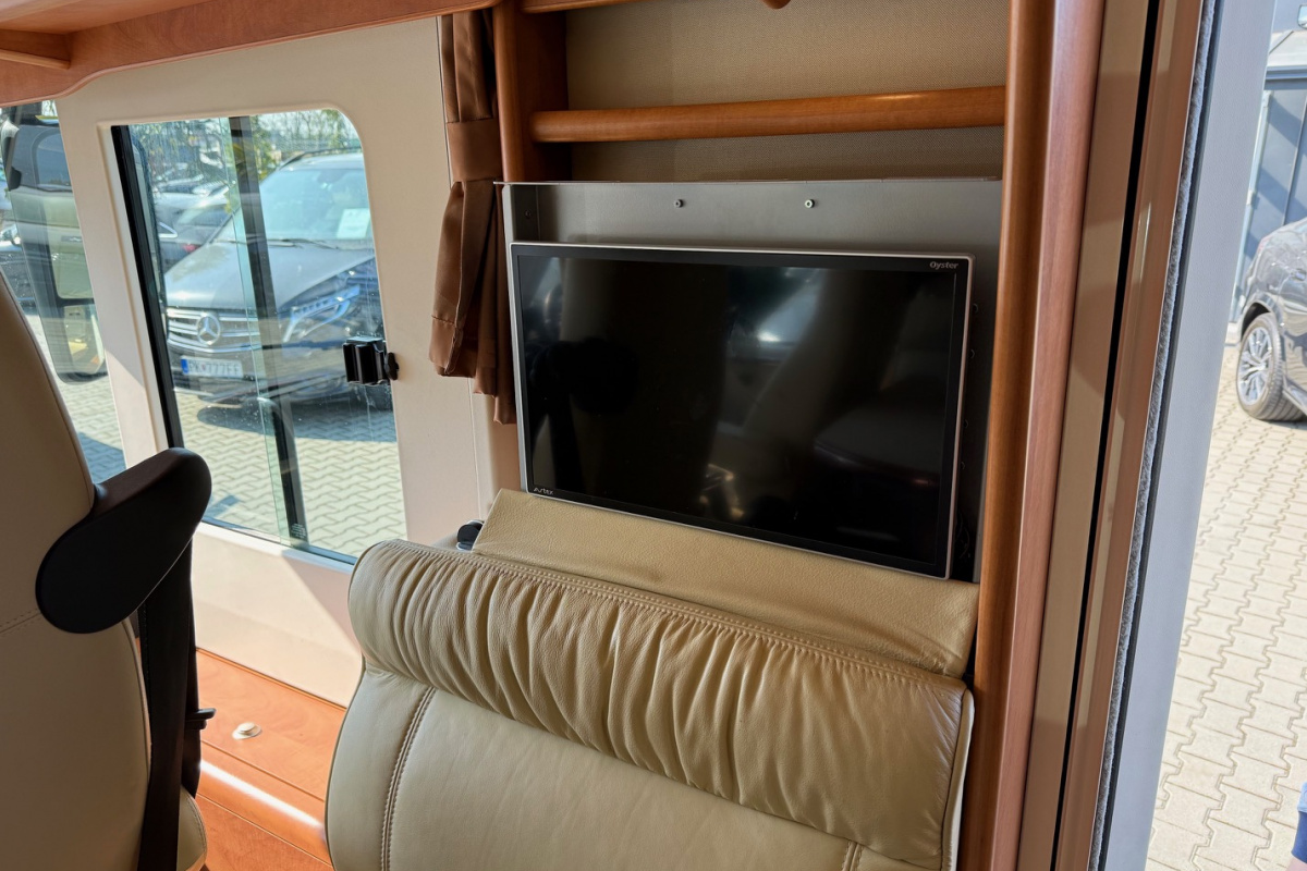 Ponuka vozidiel / Carthago Chic C-Line 2.3 Automat - video