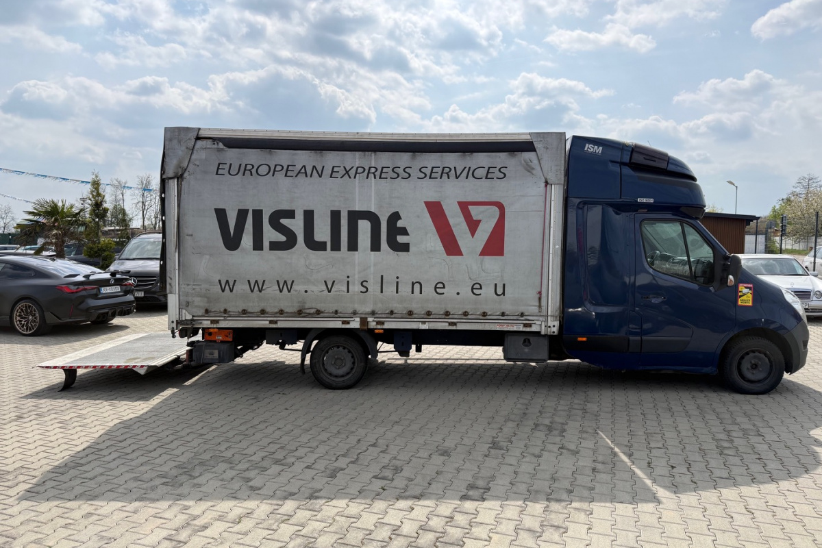 Ponuka vozidiel / Renault Master Plachta 2.3 Hydraulické čelo - video