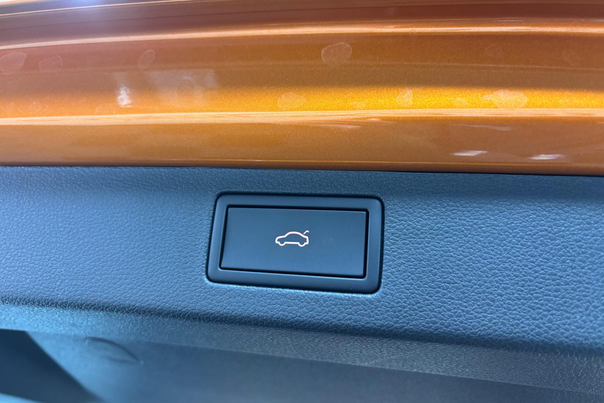 Ponuka vozidiel / Škoda Kamiq 1.0 TSI Drive Plus - video