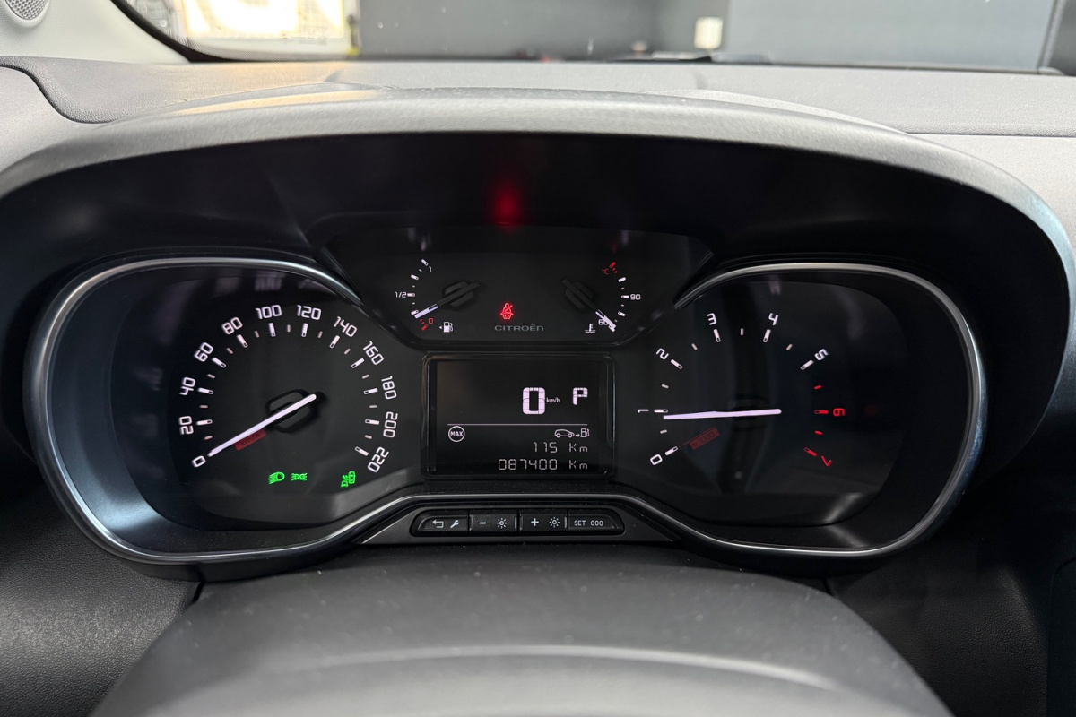 Ponuka vozidiel / Citroën C3 Aircross PureTech 110 S S Best of Feel A/T - video Ponuka vozidiel / Citroën C3 Aircross PureTech 110 S S Best of Feel A/T - video