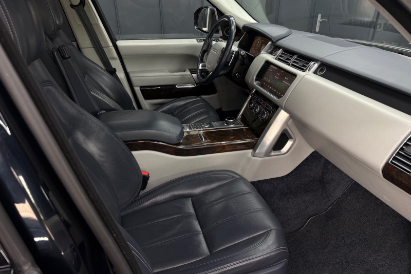  Ponuka vozidiel / Land Rover Range Rover 4.4L SDV8 AB LWB - video