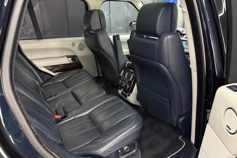 Ponuka vozidiel / Land Rover Range Rover 4.4L SDV8 AB LWB - video Ponuka vozidiel / Land Rover Range Rover 4.4L SDV8 AB LWB - video