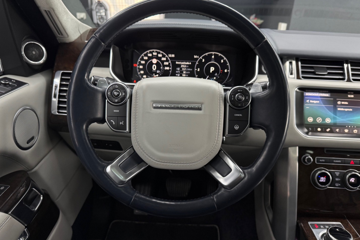 Ponuka vozidiel / Land Rover Range Rover 4.4L SDV8 AB LWB - video