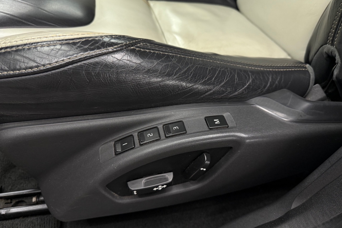 Ponuka vozidiel / Volvo XC60 2.4L D4 4x4 AUTOMAT - video