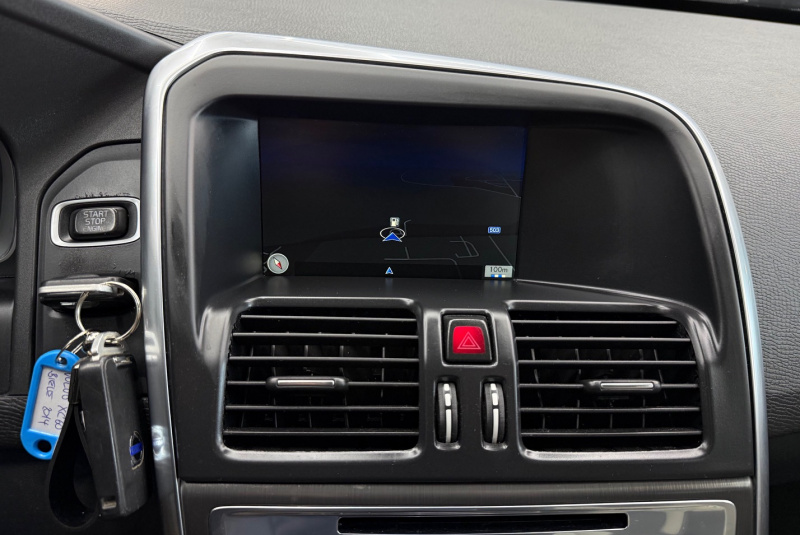  Ponuka vozidiel / Volvo XC60 2.4L D4 4x4 AUTOMAT - video