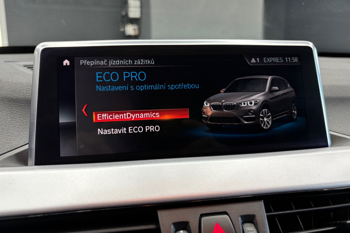 Ponuka vozidiel / BMW X1 sDrive 18d A/T - video