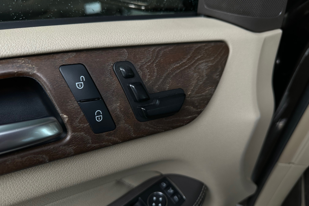 Ponuka vozidiel / Mercedes-Benz GL 350 CDI BlueTEC 4MATIC - video