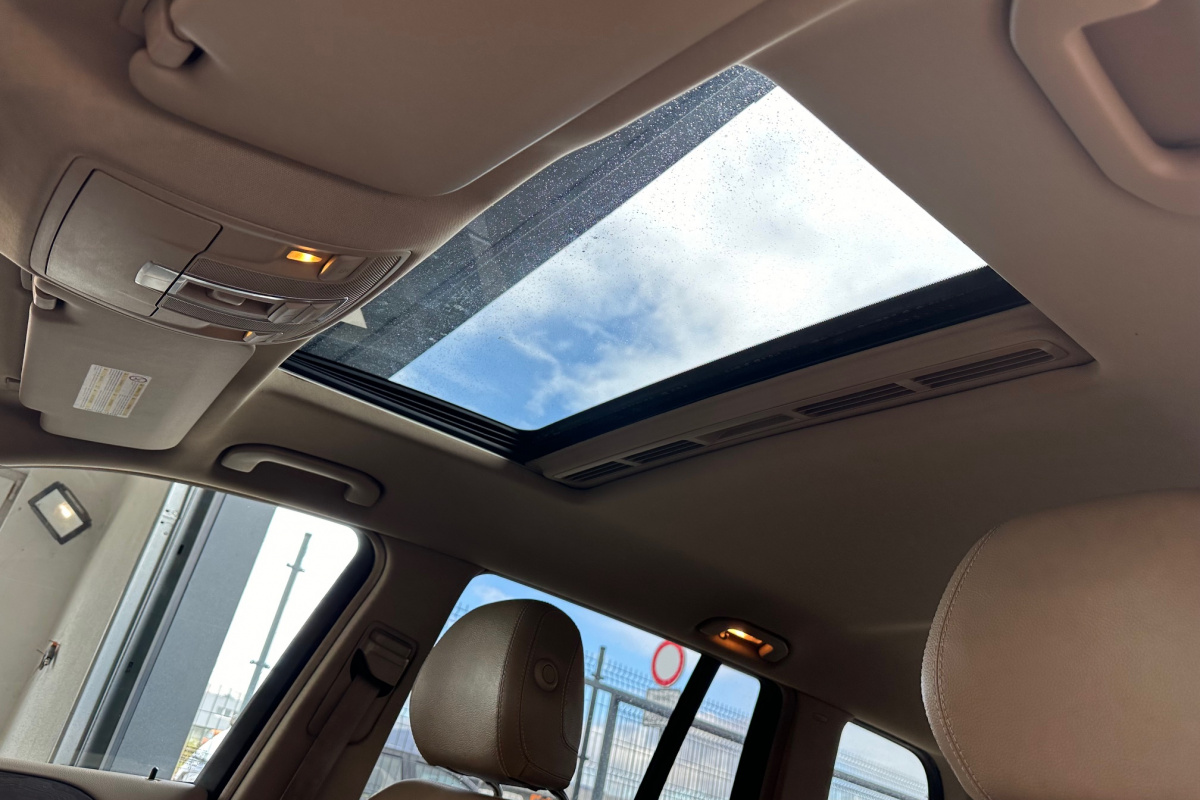 Ponuka vozidiel / Mercedes-Benz GL 350 CDI BlueTEC 4MATIC - video