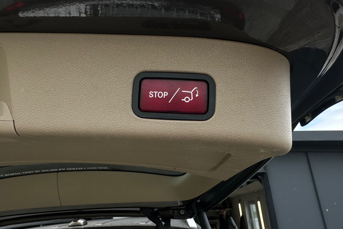 Ponuka vozidiel / Mercedes-Benz GL 350 CDI BlueTEC 4MATIC - video