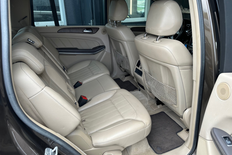 Ponuka vozidiel / Mercedes-Benz GL 350 CDI BlueTEC 4MATIC - video Ponuka vozidiel / Mercedes-Benz GL 350 CDI BlueTEC 4MATIC - video