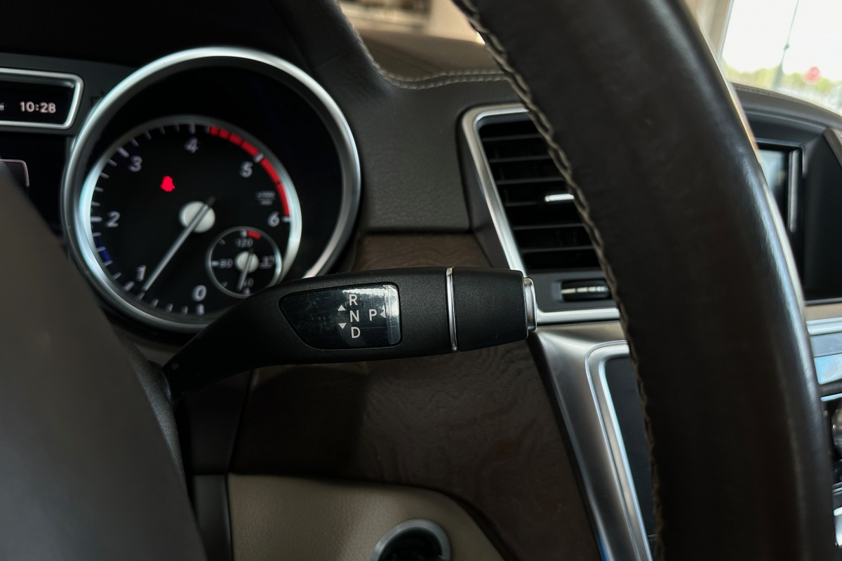 Ponuka vozidiel / Mercedes-Benz GL 350 CDI BlueTEC 4MATIC - video