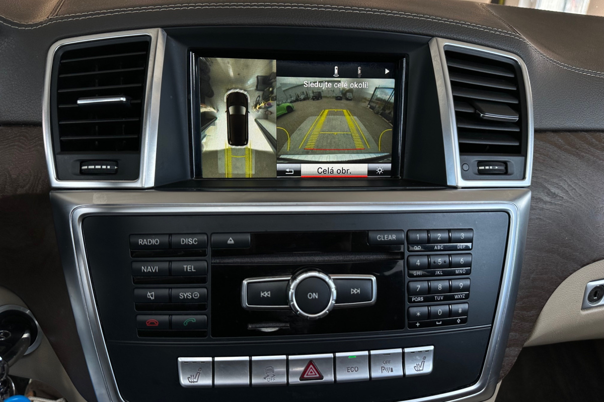 Ponuka vozidiel / Mercedes-Benz GL 350 CDI BlueTEC 4MATIC - video