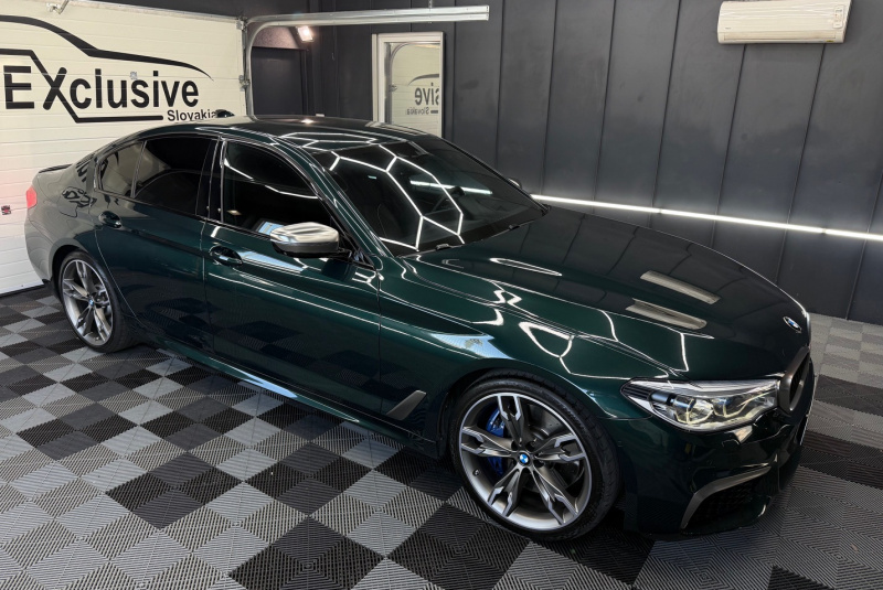  Ponuka vozidiel / BMW Rad 5 M550i xDrive A/T - video