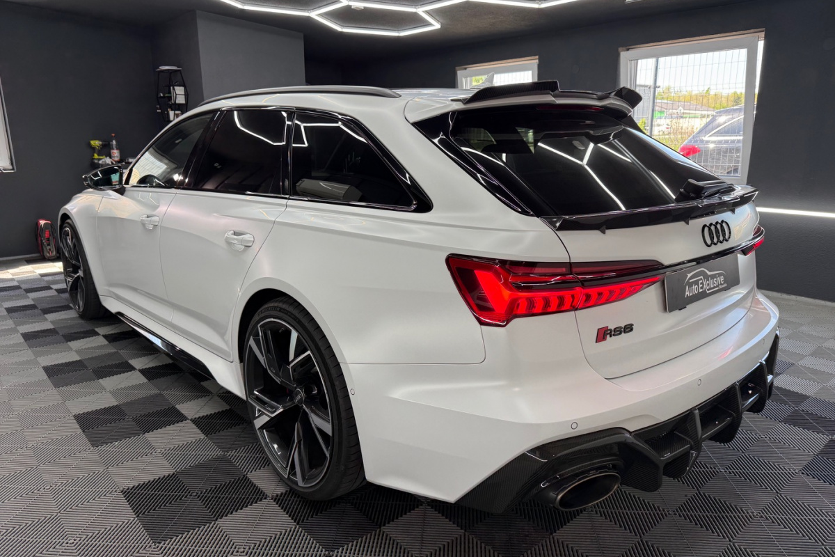 Ponuka vozidiel / Audi RS6 Avant 4.0 TFSI Quattro Full Carbon Akrapovic - video