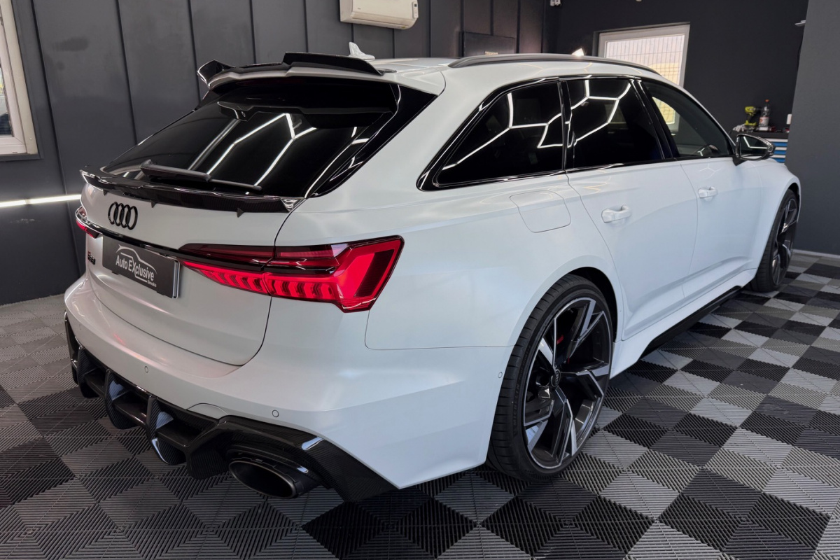 Ponuka vozidiel / Audi RS6 Avant 4.0 TFSI Quattro Full Carbon Akrapovic - video
