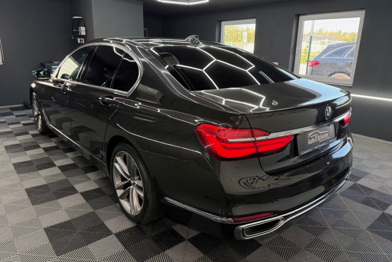  Ponuka vozidiel / BMW 730d xDrive A/T - video