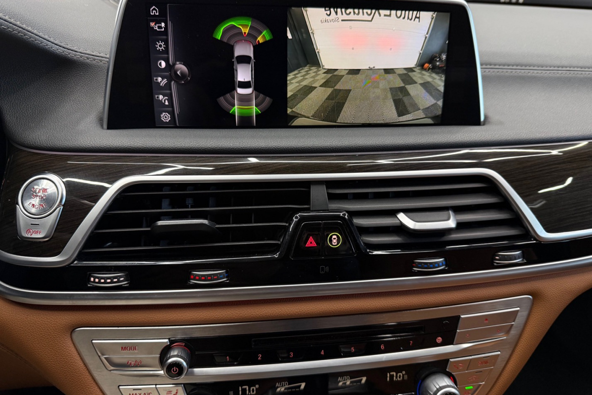 Ponuka vozidiel / BMW 730d xDrive A/T - video Ponuka vozidiel / BMW 730d xDrive A/T - video