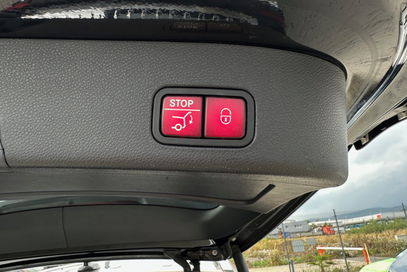 Ponuka vozidiel / Mercedes-Benz GL 63 AMG 4MATIC - video Ponuka vozidiel / Mercedes-Benz GL 63 AMG 4MATIC - video