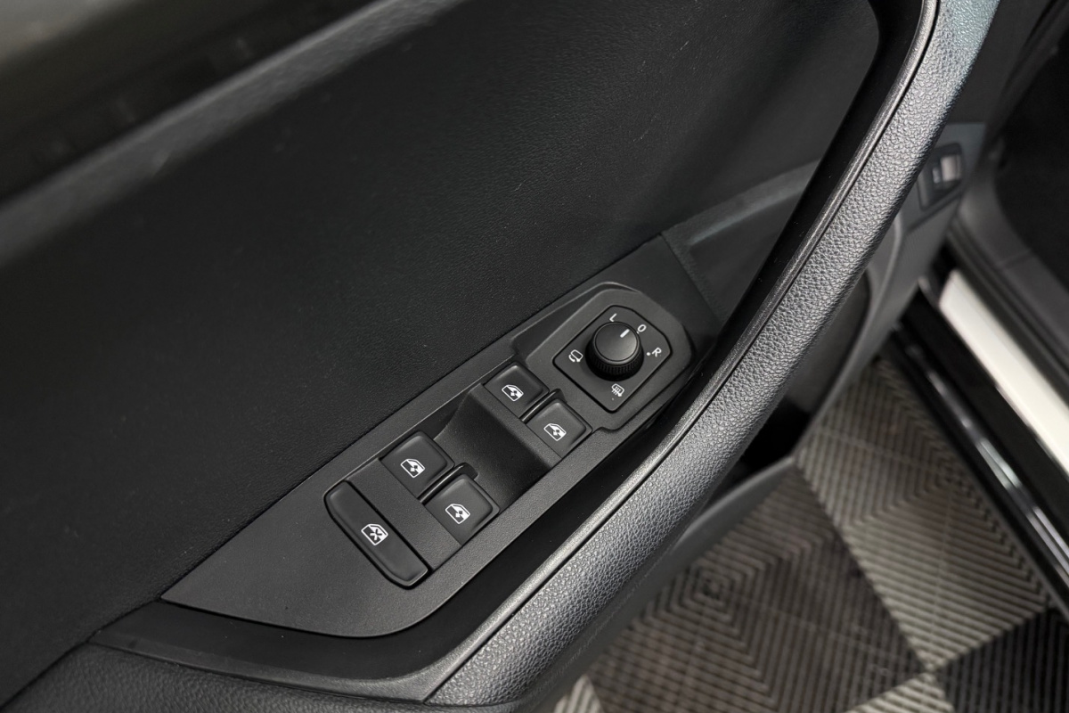 Ponuka vozidiel / Škoda Karoq 1.5 TSI ACT Style DSG - video Ponuka vozidiel / Škoda Karoq 1.5 TSI ACT Style DSG - video