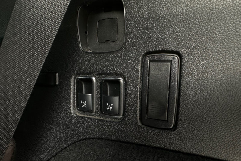 Ponuka vozidiel / Mercedes-Benz GL 63 AMG 4MATIC - video Ponuka vozidiel / Mercedes-Benz GL 63 AMG 4MATIC - video