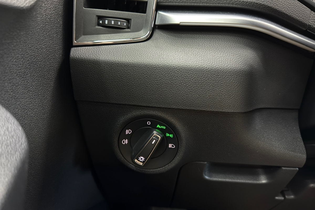 Ponuka vozidiel / Škoda Karoq 1.5 TSI ACT Style DSG - video