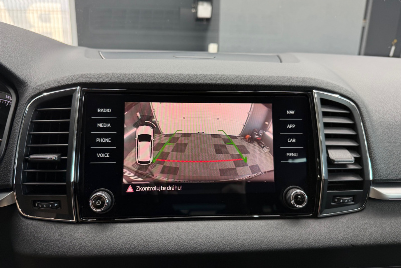  Ponuka vozidiel / Škoda Karoq 1.5 TSI ACT Style DSG - video