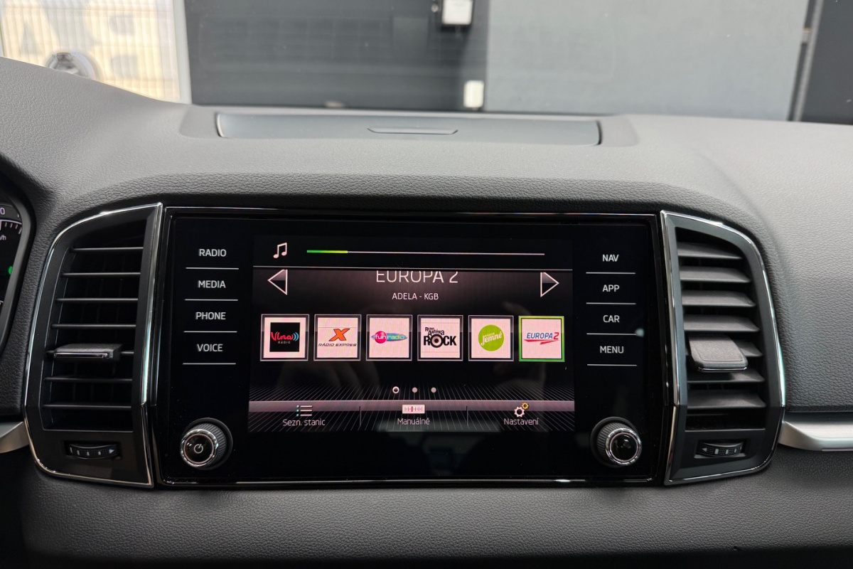 Ponuka vozidiel / Škoda Karoq 1.5 TSI ACT Style DSG - video