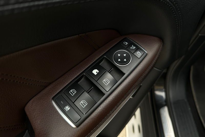 Ponuka vozidiel / Mercedes-Benz GL 63 AMG 4MATIC - video Ponuka vozidiel / Mercedes-Benz GL 63 AMG 4MATIC - video