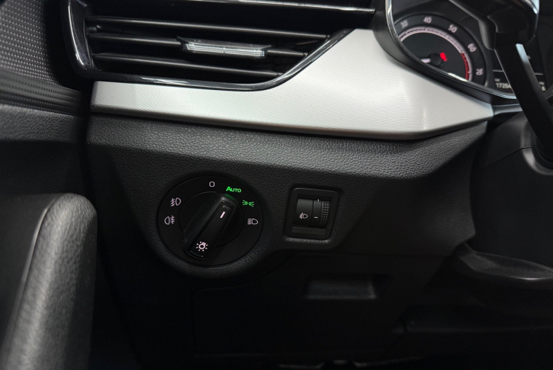 Ponuka vozidiel / Škoda Scala 1.0 TSI Ambition - video Ponuka vozidiel / Škoda Scala 1.0 TSI Ambition - video
