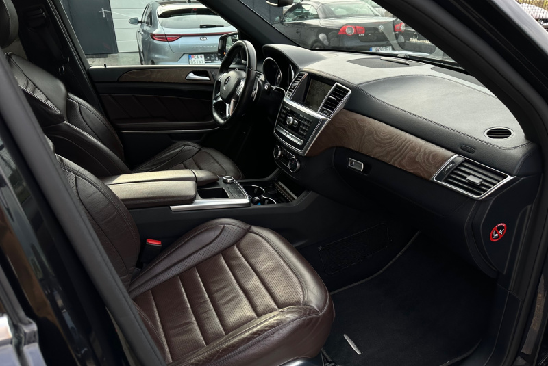 Ponuka vozidiel / Mercedes-Benz GL 63 AMG 4MATIC - video Ponuka vozidiel / Mercedes-Benz GL 63 AMG 4MATIC - video