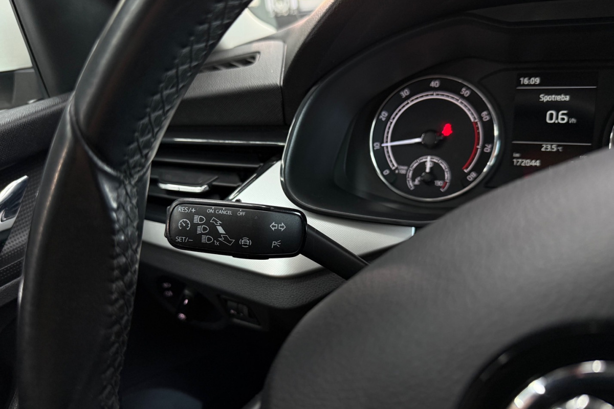 Ponuka vozidiel / Škoda Scala 1.0 TSI Ambition - video Ponuka vozidiel / Škoda Scala 1.0 TSI Ambition - video