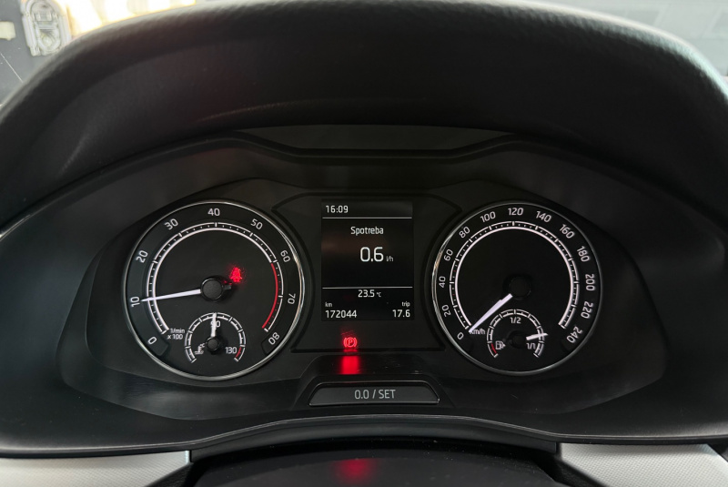 Ponuka vozidiel / Škoda Scala 1.0 TSI Ambition - video Ponuka vozidiel / Škoda Scala 1.0 TSI Ambition - video