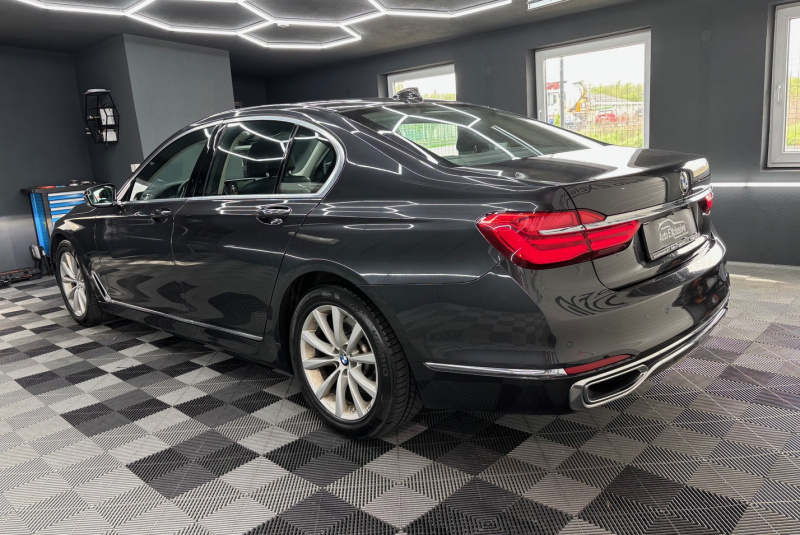  Ponuka vozidiel / BMW Rad 7 730d A/T - video
